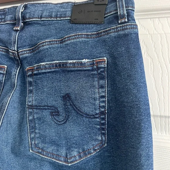 AG Adriano Goldschmied Saige Raw Hem Wide Leg Mid Rise Cotton Denim Jeans. - Picture 14 of 16